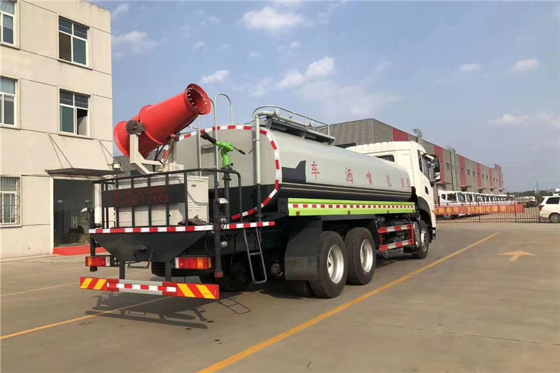 東風(fēng)天龍后八輪20噸噴霧車，國六綠化噴灑車