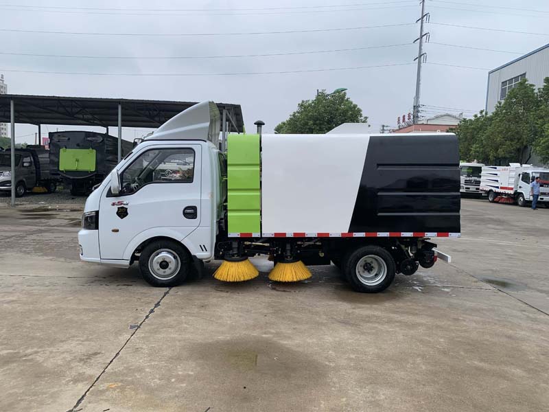 東風(fēng)途逸0.5水1.5塵掃路車