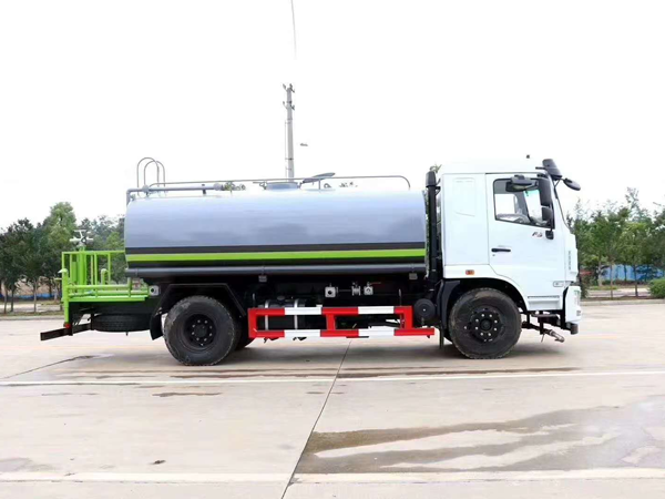 國(guó)六東風(fēng)華神12-14灑水車