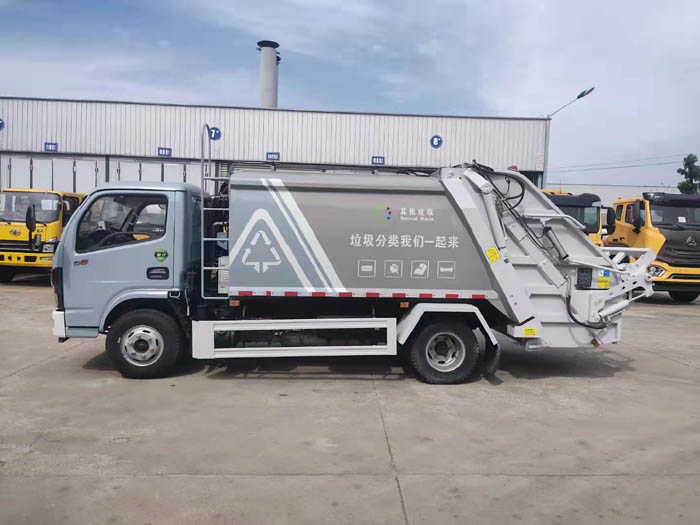 國六6方東風(fēng)多利卡壓縮垃圾車