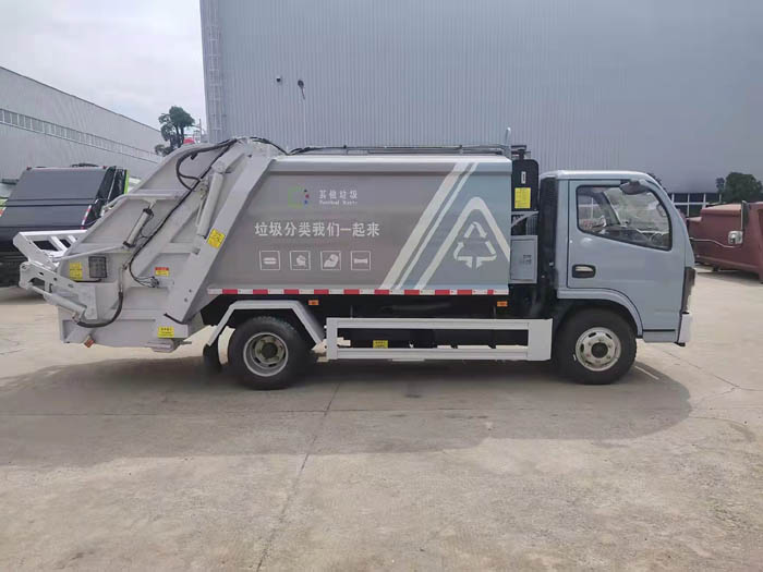 國六6方東風(fēng)多利卡壓縮垃圾車