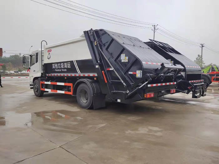 國(guó)六15方東風(fēng)天錦壓縮垃圾車