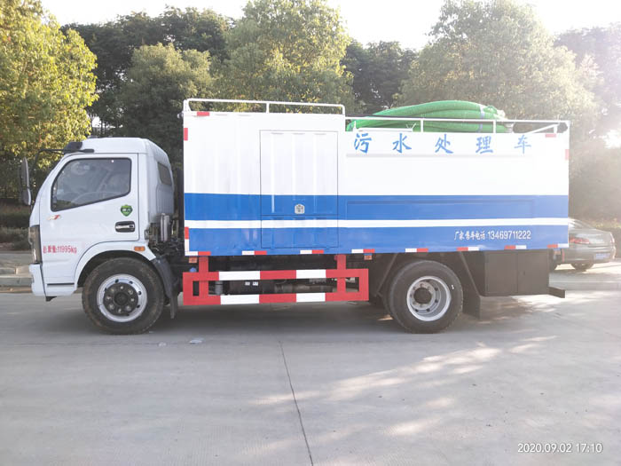 東風F7福瑞卡污水處理車